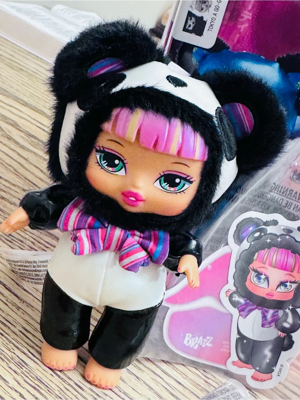 Bratz: Bratzies Tokyo A Go-Go Seriez - Fianna Plush Collectible Toy